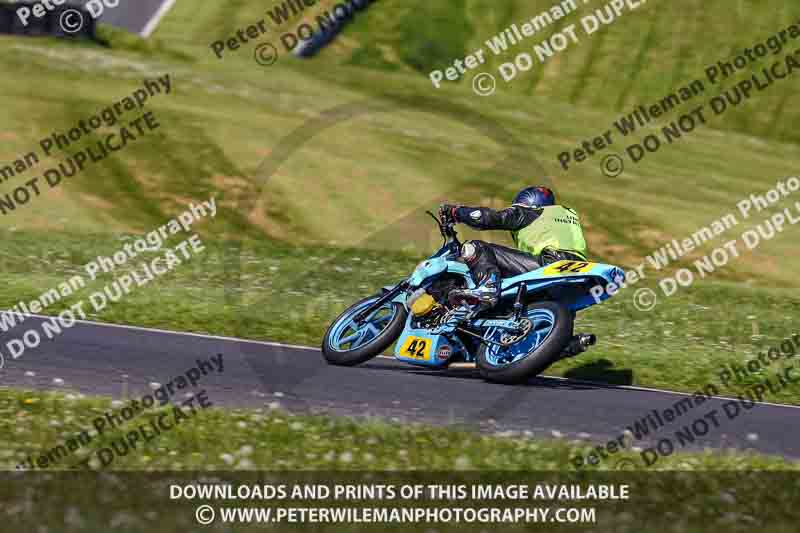 cadwell no limits trackday;cadwell park;cadwell park photographs;cadwell trackday photographs;enduro digital images;event digital images;eventdigitalimages;no limits trackdays;peter wileman photography;racing digital images;trackday digital images;trackday photos